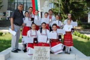 10 НАГРАДИ ЗА ПЪСТРЕНЦИТЕ