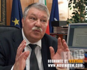 ОЩЕ 6 ОПЕРАЦИИ НА Д-Р ЕРМЕНКОВА ВЪВ ВМА, МИНИСТЪР  АННА – МАРИЯ БОРИСОВА ИСКА ДА Я ВИДИ