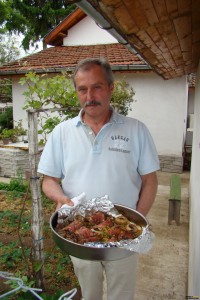 ХИРУРГ ОТ МОНТАНА СМАЯ ИВАН ЗВЕЗДЕВ В КУХНЯТА
