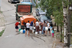ЖИВОВСКИЯТ КВАРТАЛ ОТНОВО БЕЗ ВОДА ЦЯЛО ДЕНОНОЩИЕ