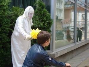 Арабска статуя изникна в центъра на Монтана