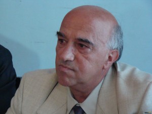 Областната управа с пълен комплект шефове