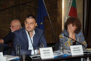 Бареков прави партия на регионите, обляга се на кметовете