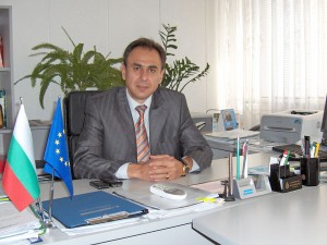 Д-р Цветан Тодоров остава шеф на болницата