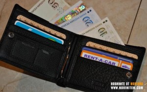 НА РАЗДЯЛА МЪЖ ИЗТРЪСКА ПОРТФЕЙЛА НА  ПРИЯТЕЛ