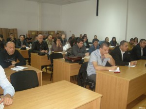 УЧАТ НАШИ ПОЛИЦАИ ДА РАБОТЯТ „ПОД ПРИКРИТИЕ”
