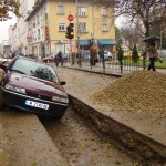КОЙ КАК РИСКУВА ПО УЛИЦИТЕ НА МОНТАНА