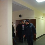 ЗАДЪРЖАНИЯТ ЗА ОБИРА НА ЗЛАТО ОСТАВА В АРЕСТА