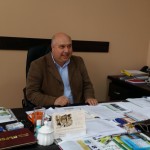 ПОДПОМАГАТ 13 СЕМЕЙСТВА ВЪВ ВЪРШЕЦ