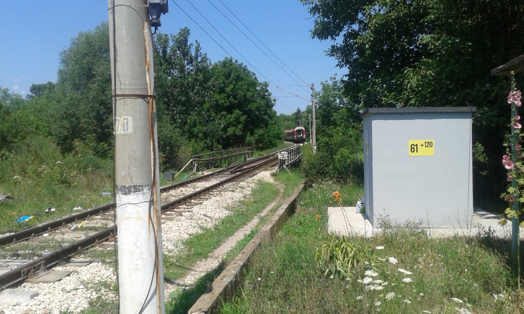 M-2