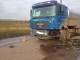 ТОВАРЕН „МАН” БЛЪСНА „АУДИ” С 2-ГОДИШНО МОМИЧЕНЦЕ